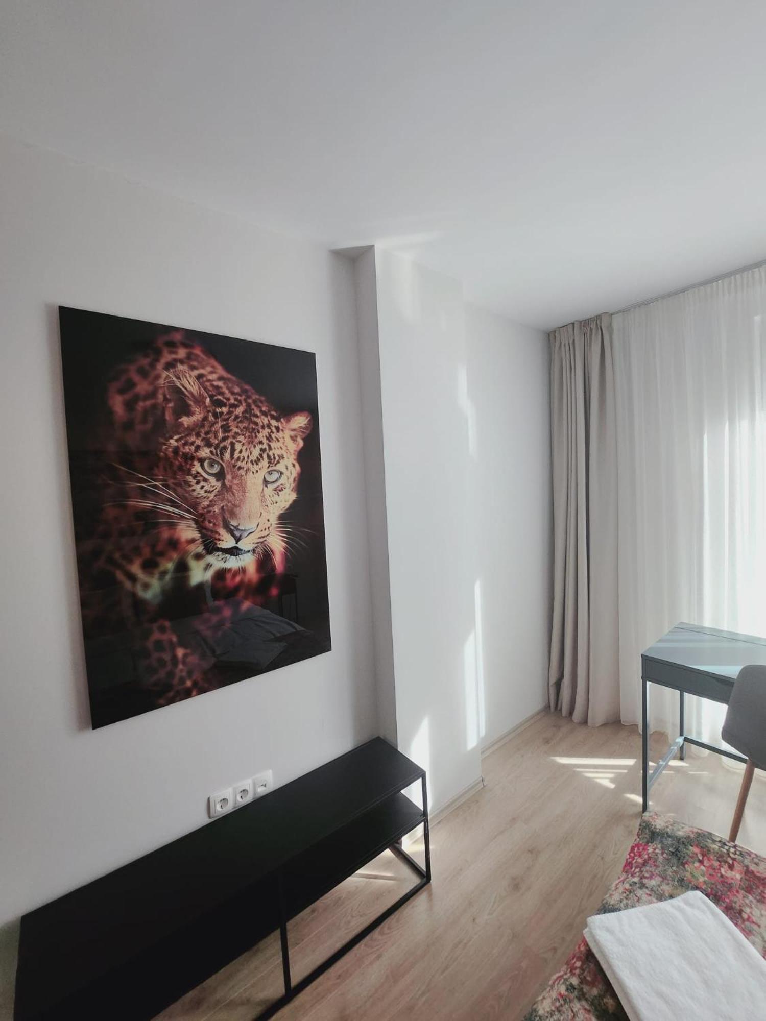 Vienna A Lovely Two Bedrooms With Parking